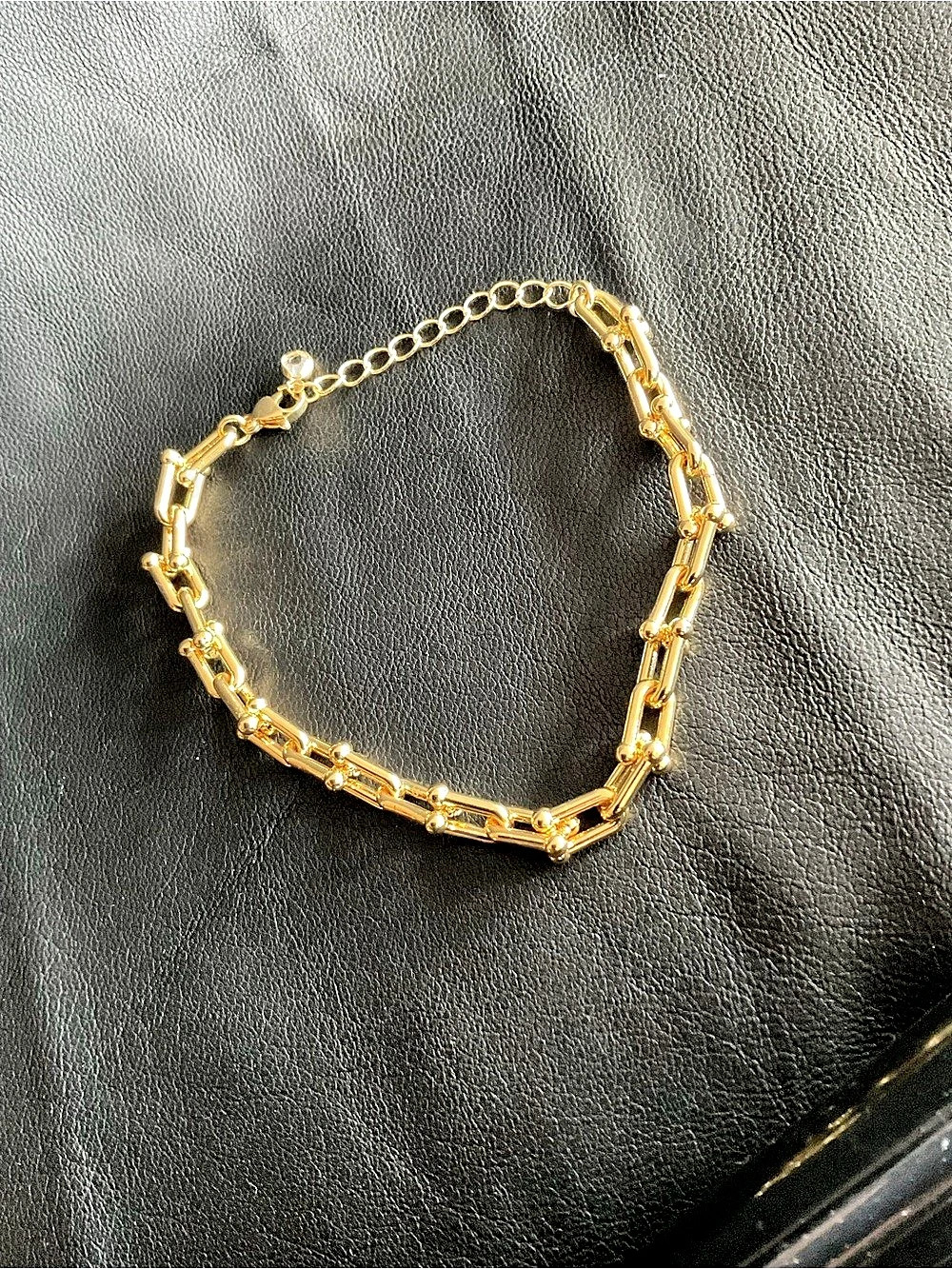 Gold plated Chain Bracelet 6 3/4" - 8” Like New